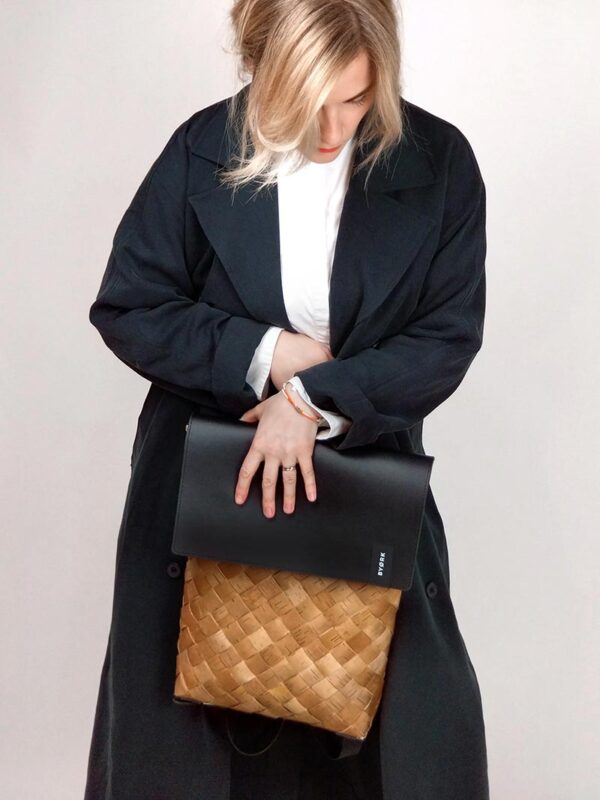 byork-Vc4P1KHp-FQ-unsplash Be Anti Social with antbobbles academy (Copy)